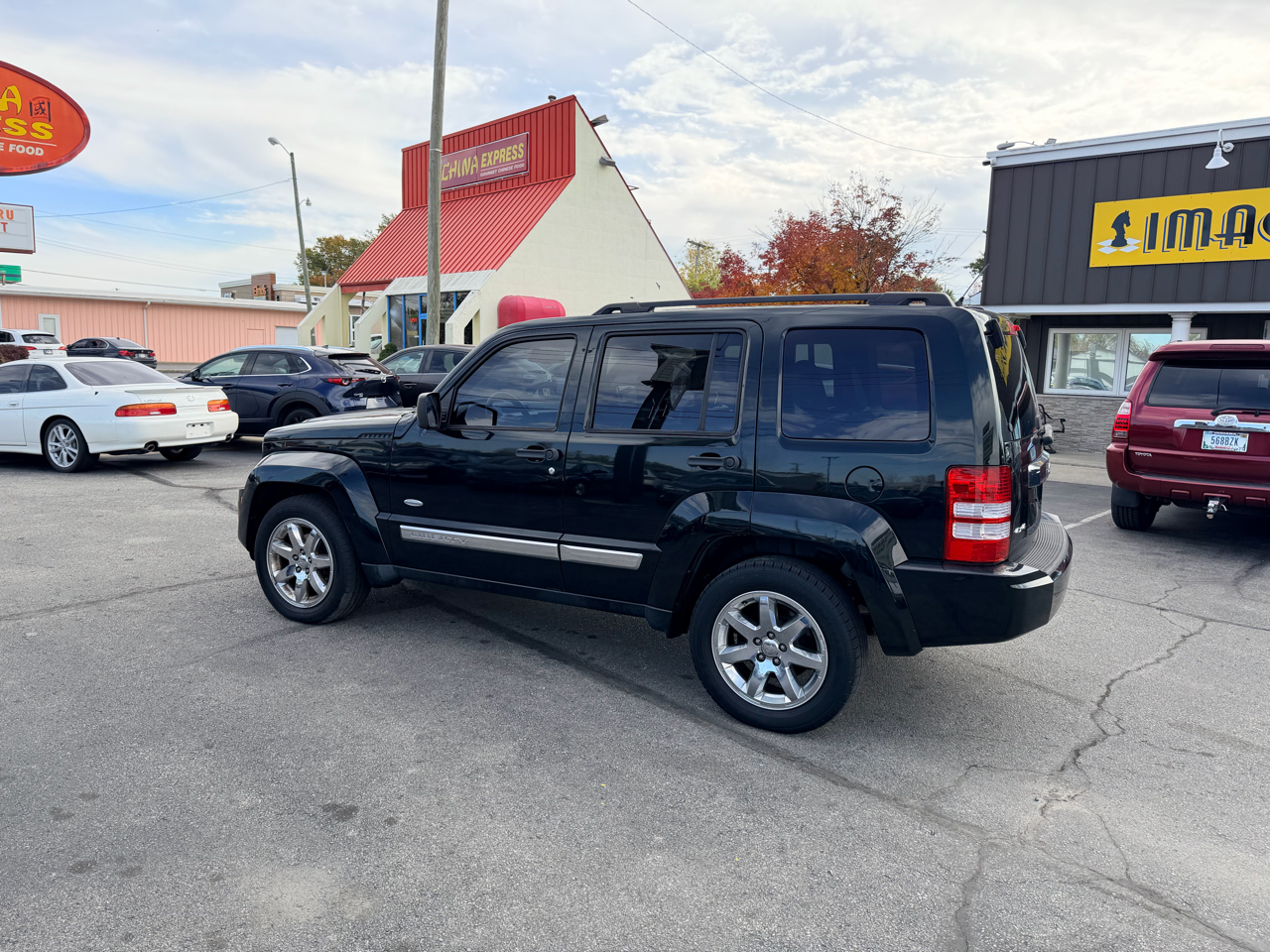 Jeep Liberty 4WD 4dr Sport Latitude 2012 Jeep Liberty 4WD 4dr Sport Latitude 2012