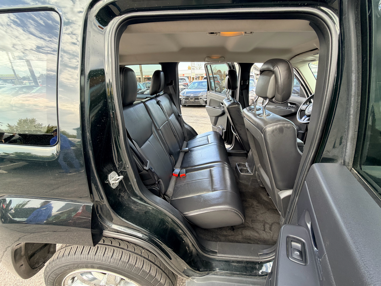 Jeep Liberty 4WD 4dr Sport Latitude 2012 Jeep Liberty 4WD 4dr Sport Latitude 2012