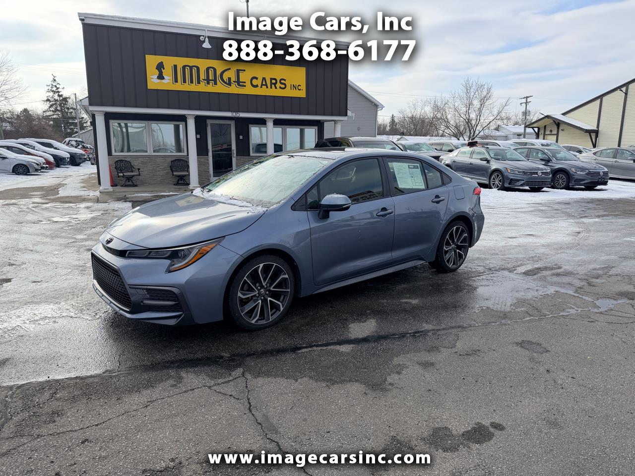 2021 Toyota Corolla SE's photo