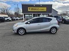 2013 Toyota Prius c 
