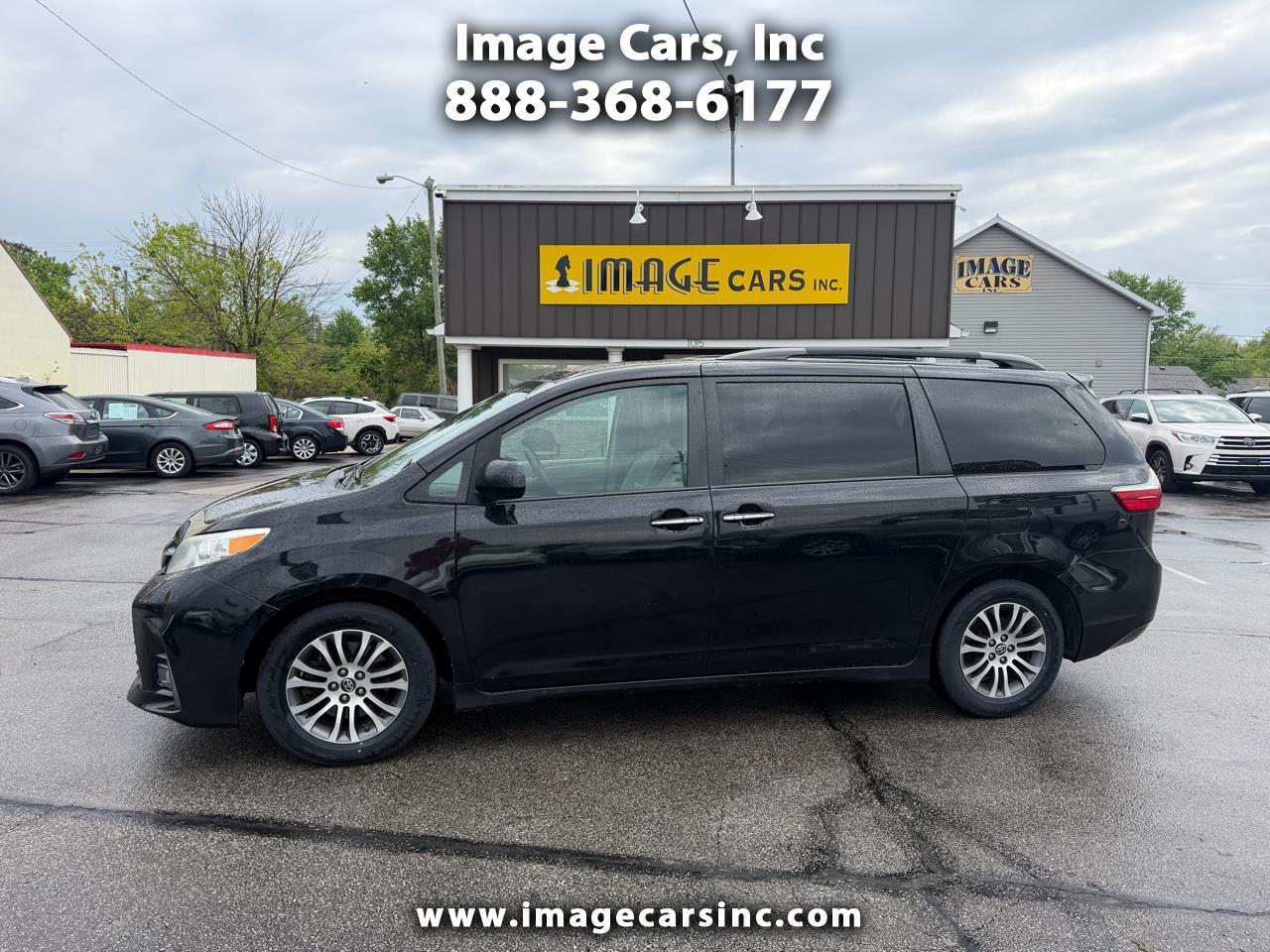 2019 Toyota Sienna XLE FWD 8-Passenger (Natl)