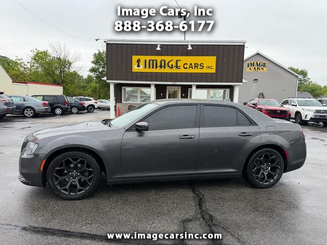 Gray 2019 Chrysler 300 S RWD Sedan Rear-Wheel Drive Automatic