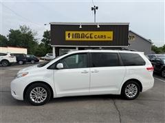 2012 Toyota Sienna 