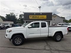 2017 Toyota Tacoma 