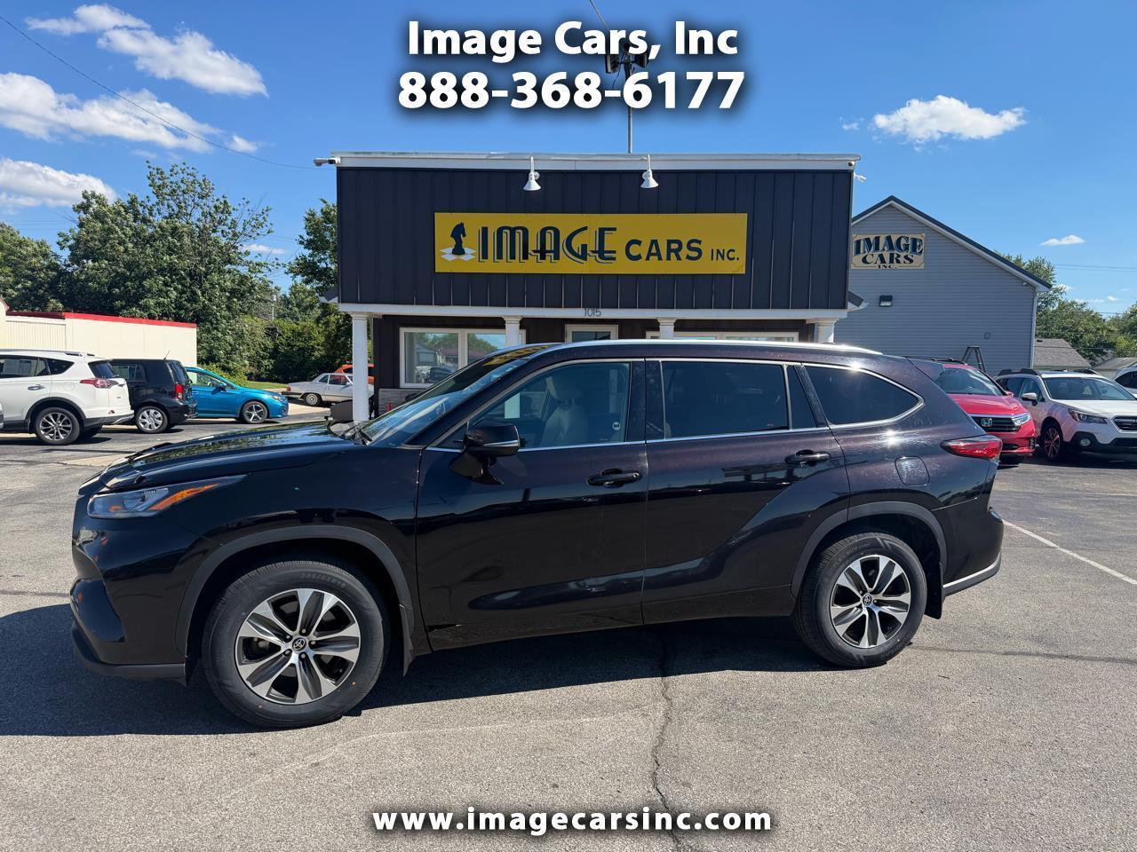 2021 Toyota Highlander XLE AWD (Natl)