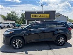 2017 Toyota Highlander 
