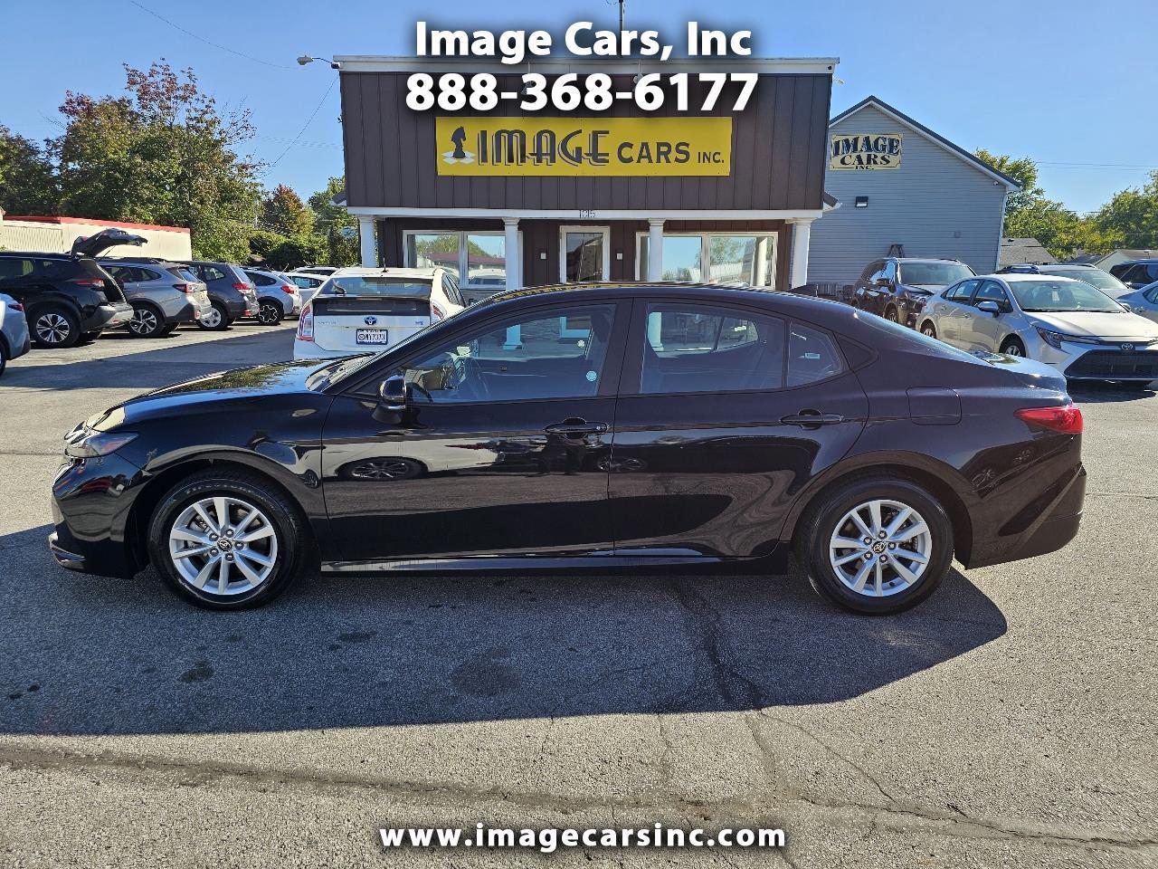 2025 Toyota Camry LE (Natl)
