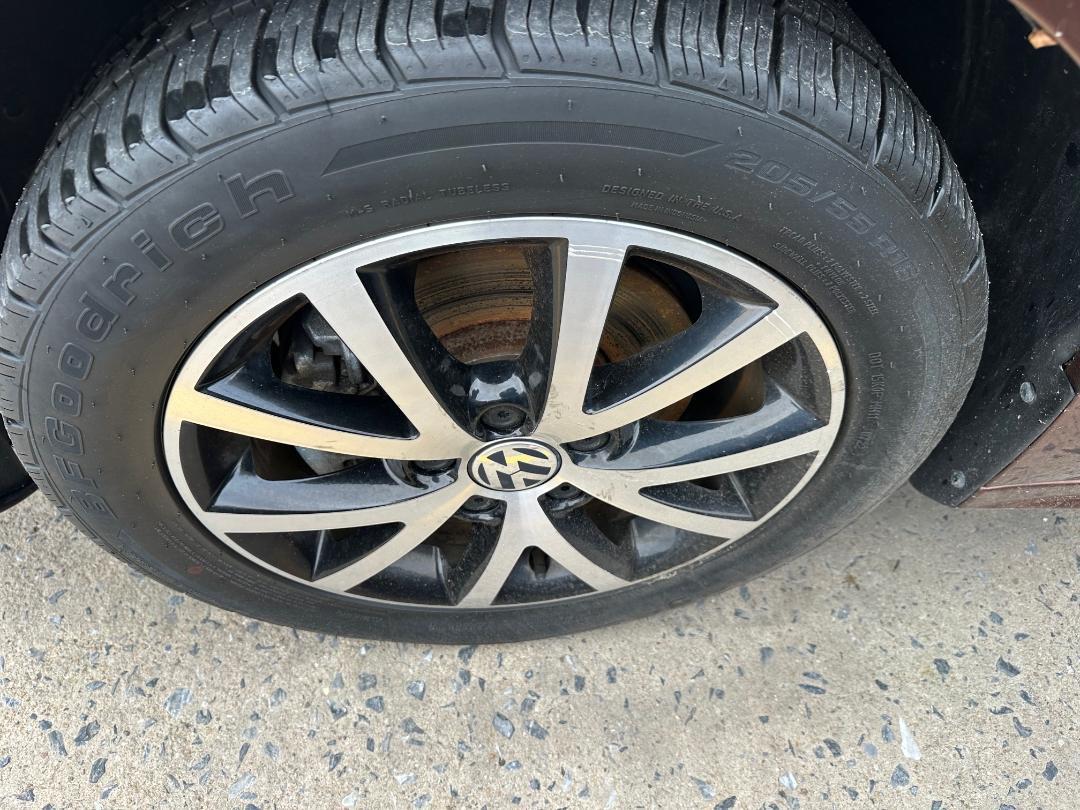 Volkswagen Jetta 1.4T SE 6A 2017