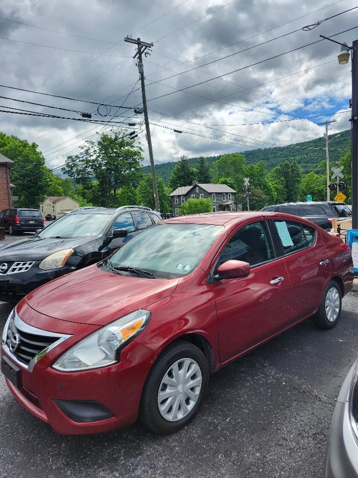Nissan Versa 1.6 S 5M 2019