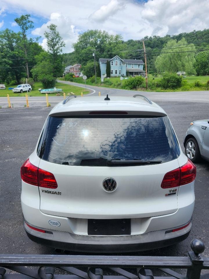 Volkswagen Tiguan S 4Motion 2017