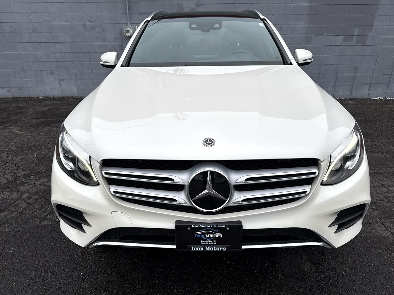 Mercedes-Benz GLC-Class GLC300 4MATIC 2017 Mercedes-Benz GLC-Class GLC300 4MATIC 2017