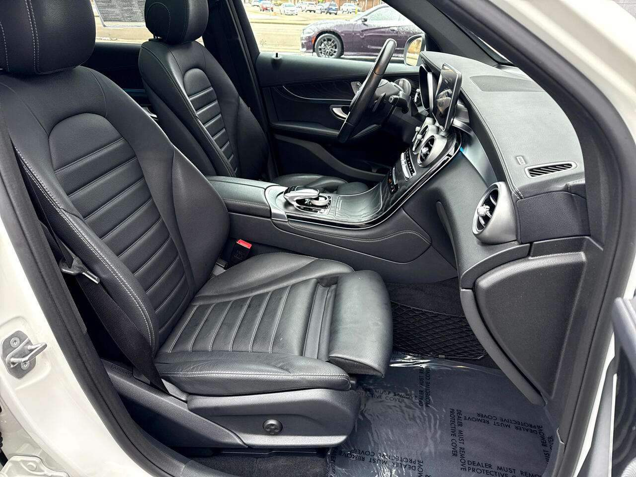 Mercedes-Benz GLC-Class GLC300 4MATIC 2017 Mercedes-Benz GLC-Class GLC300 4MATIC 2017