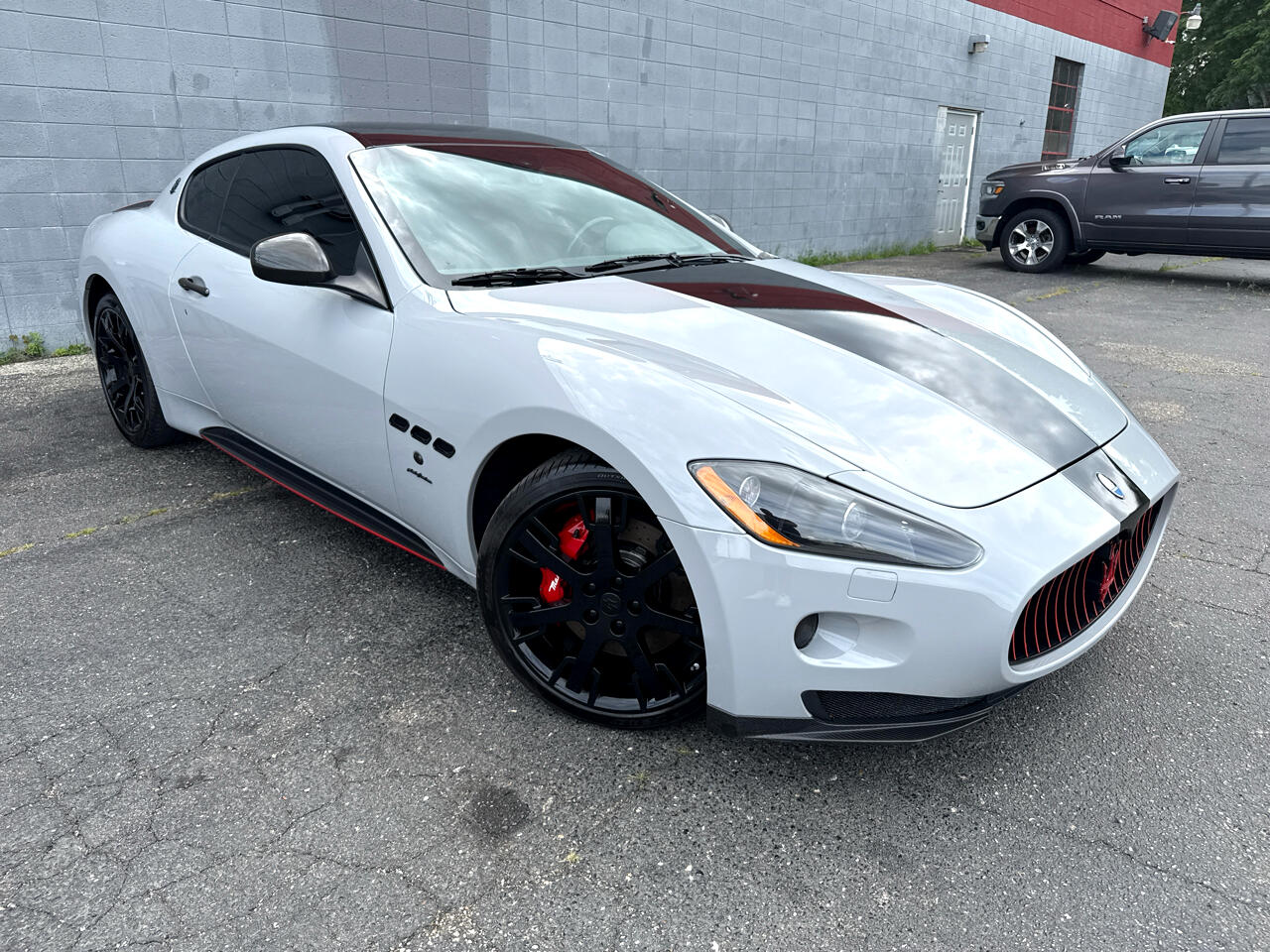 Maserati GranTurismo S Automatic 2012 Maserati GranTurismo S Automatic 2012