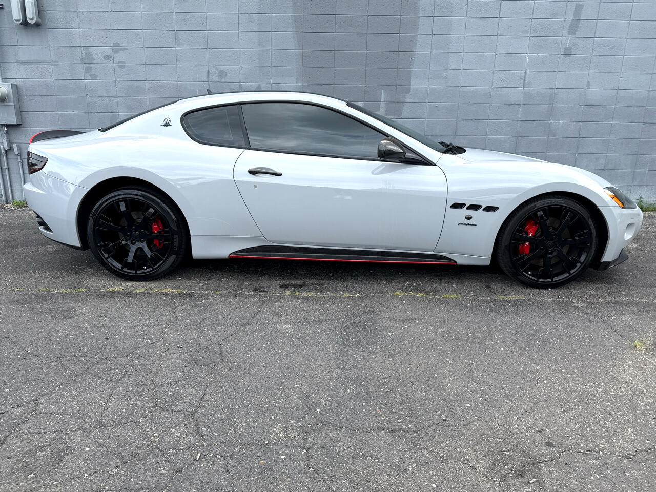 Maserati GranTurismo S Automatic 2012 Maserati GranTurismo S Automatic 2012
