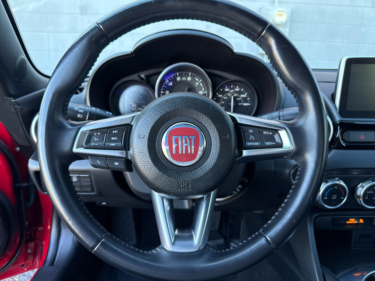Fiat Spider 124 Lusso 2017 Fiat Spider 124 Lusso 2017