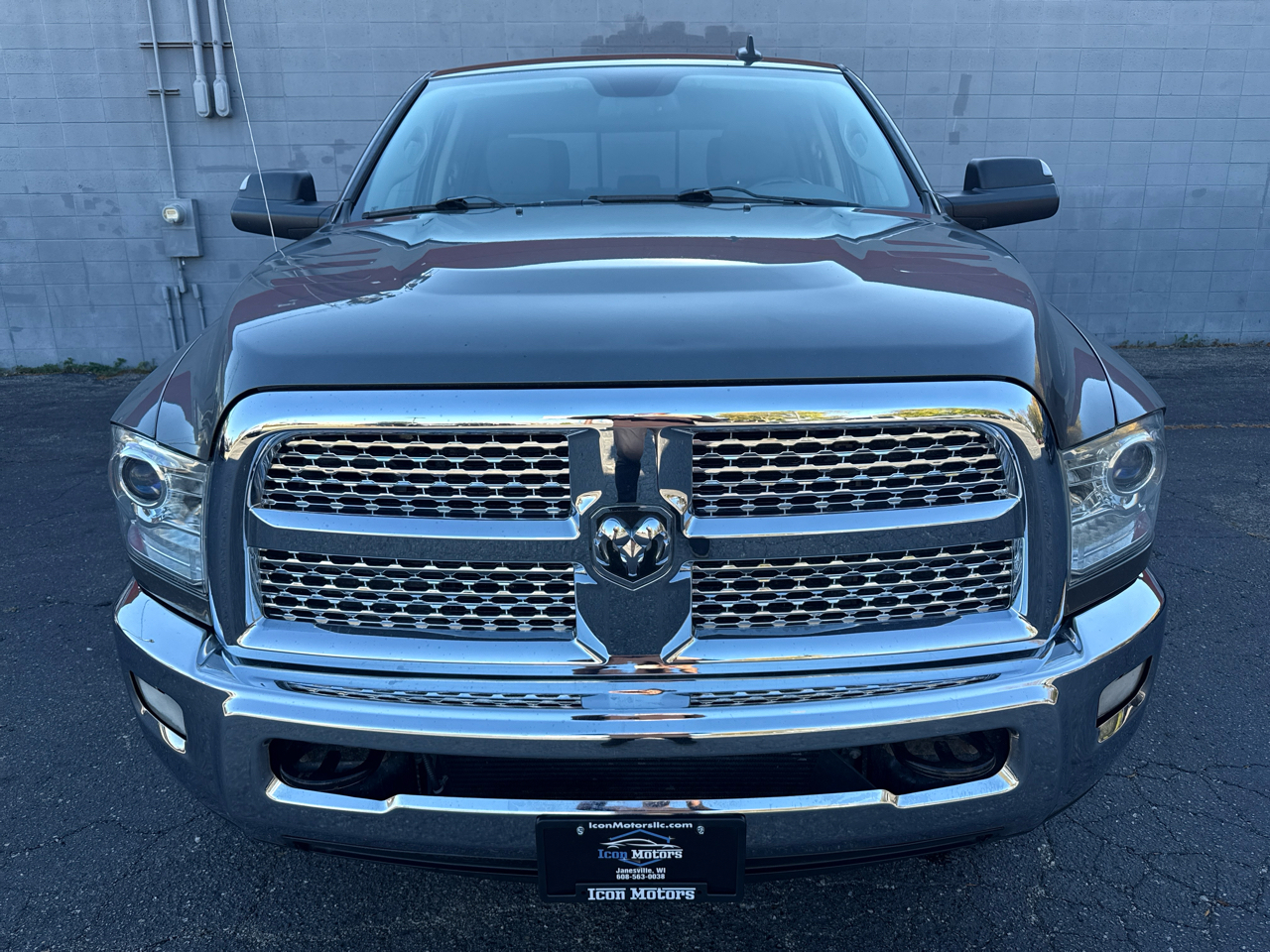 RAM 2500 SLT Crew Cab SWB 4WD 2013 RAM 2500 SLT Crew Cab SWB 4WD 2013