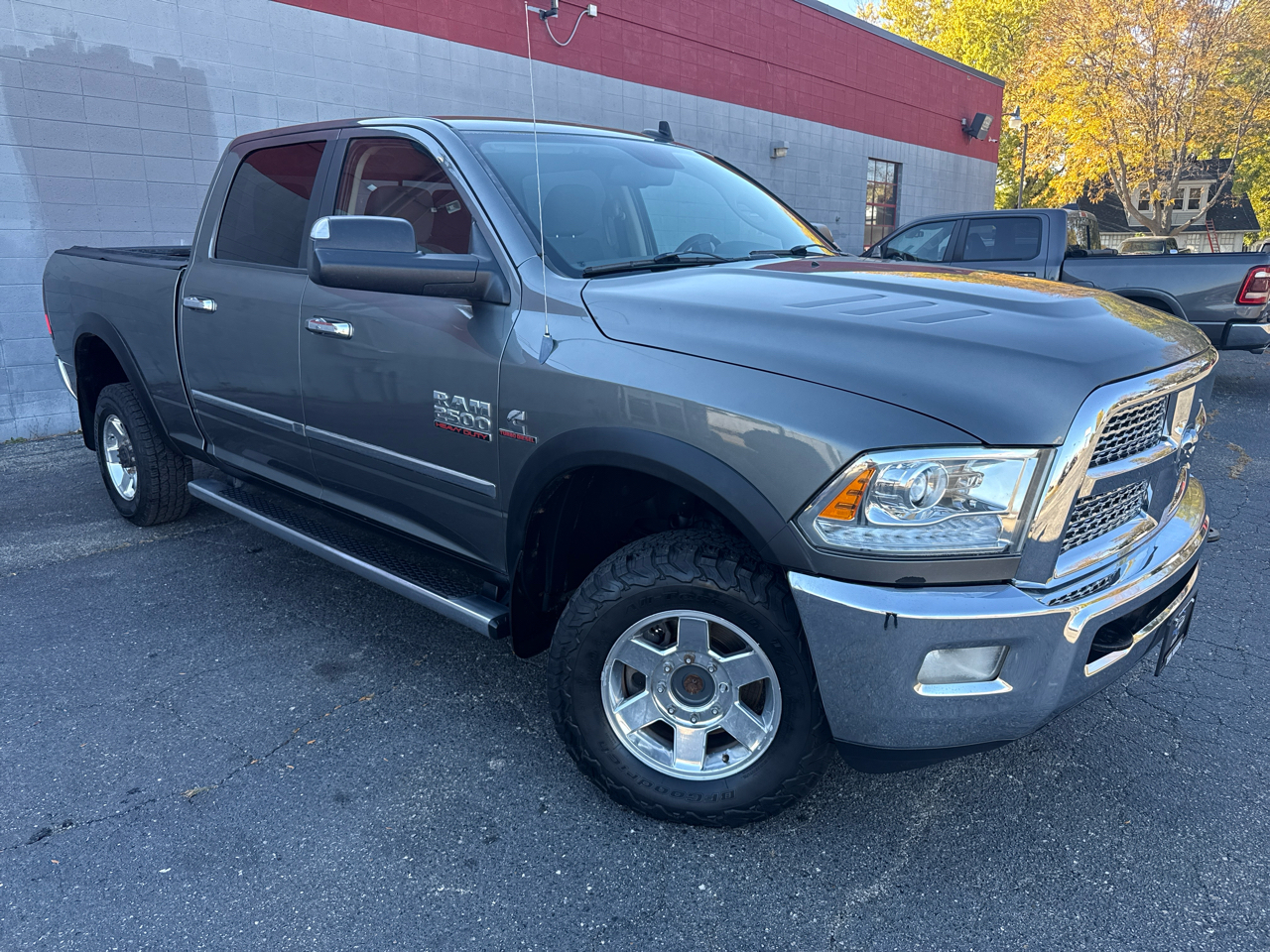 RAM 2500 SLT Crew Cab SWB 4WD 2013 RAM 2500 SLT Crew Cab SWB 4WD 2013
