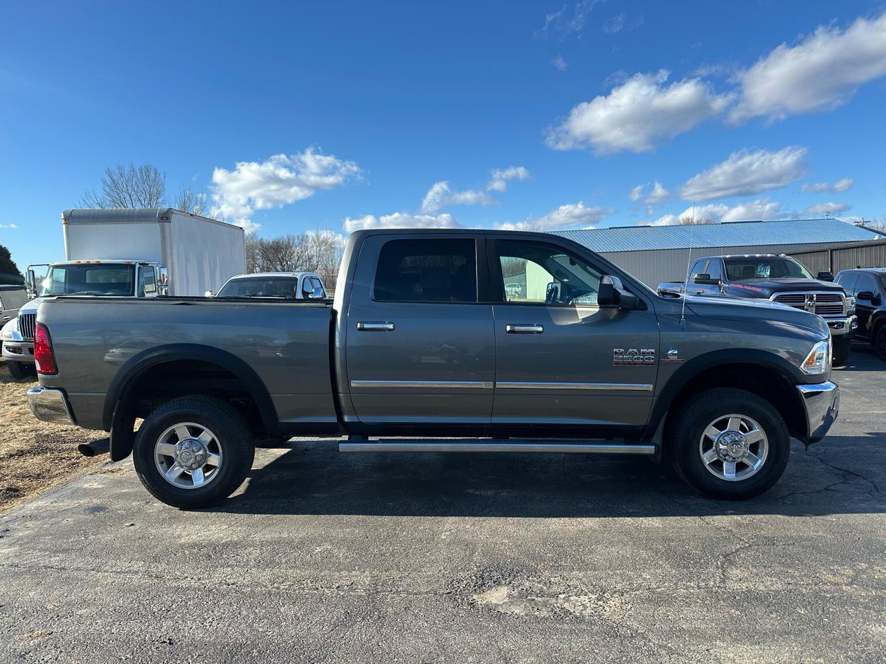 RAM 2500 SLT Crew Cab SWB 4WD 2013