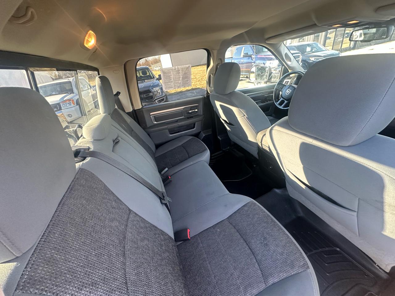 RAM 2500 SLT Crew Cab SWB 4WD 2013