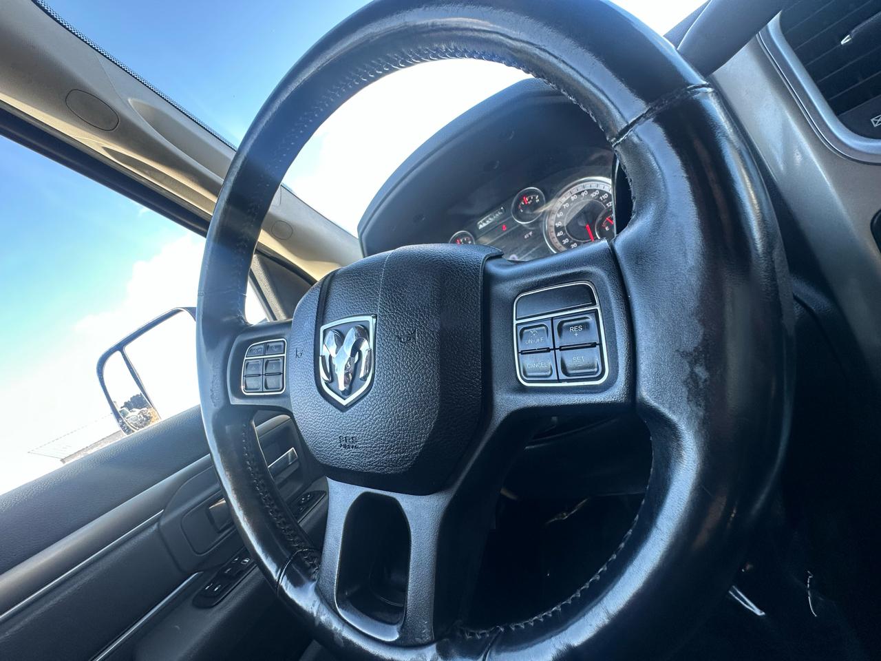 RAM 2500 SLT Crew Cab SWB 4WD 2013