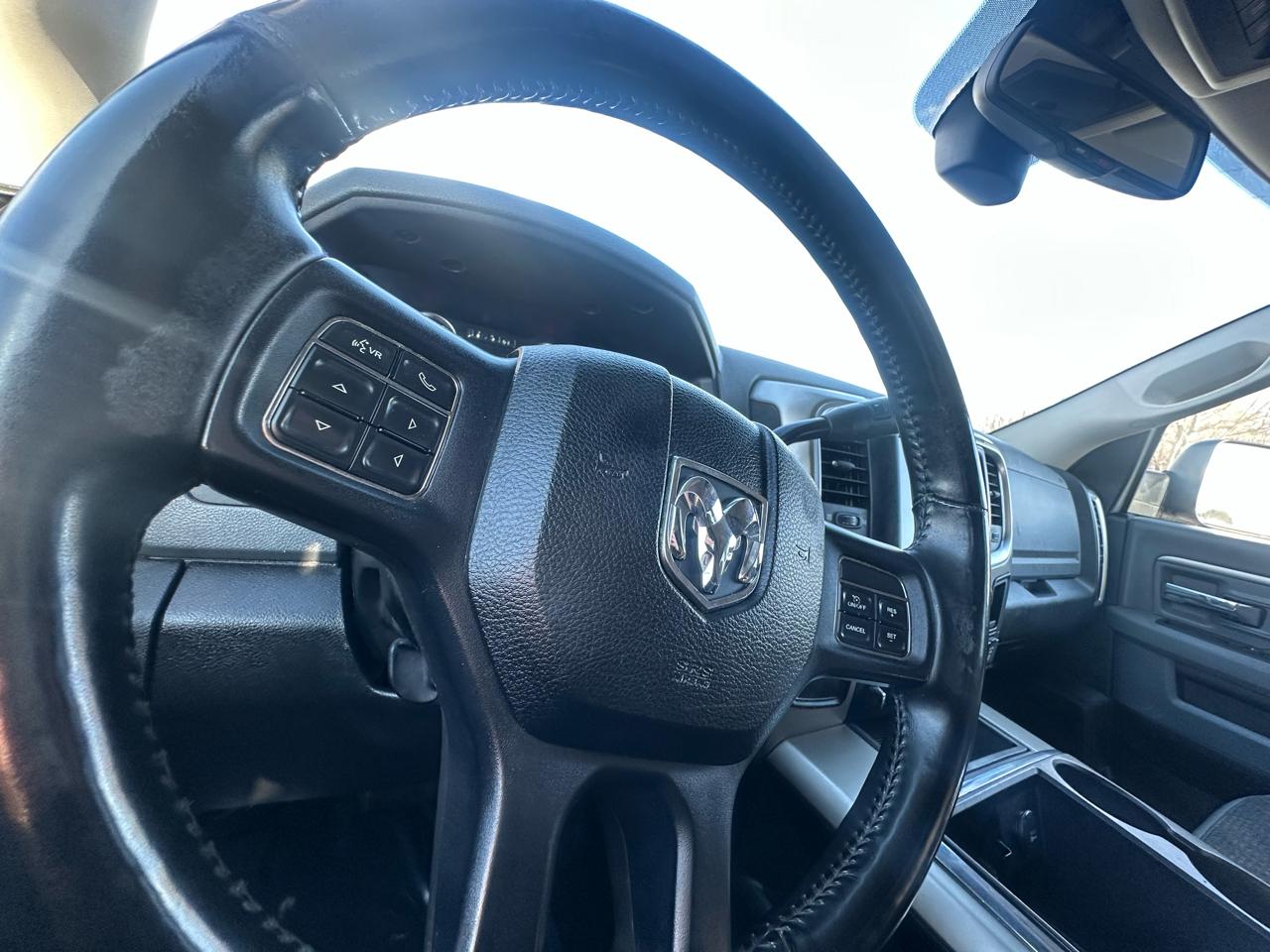 RAM 2500 SLT Crew Cab SWB 4WD 2013