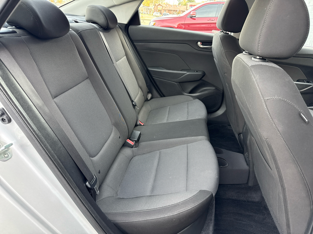 Hyundai Accent SEL 4-Door 6A 2020