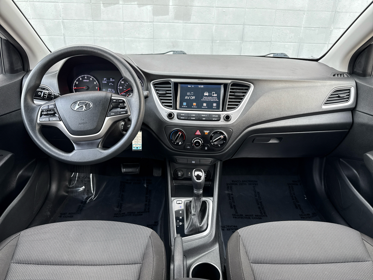 Hyundai Accent SEL 4-Door 6A 2020