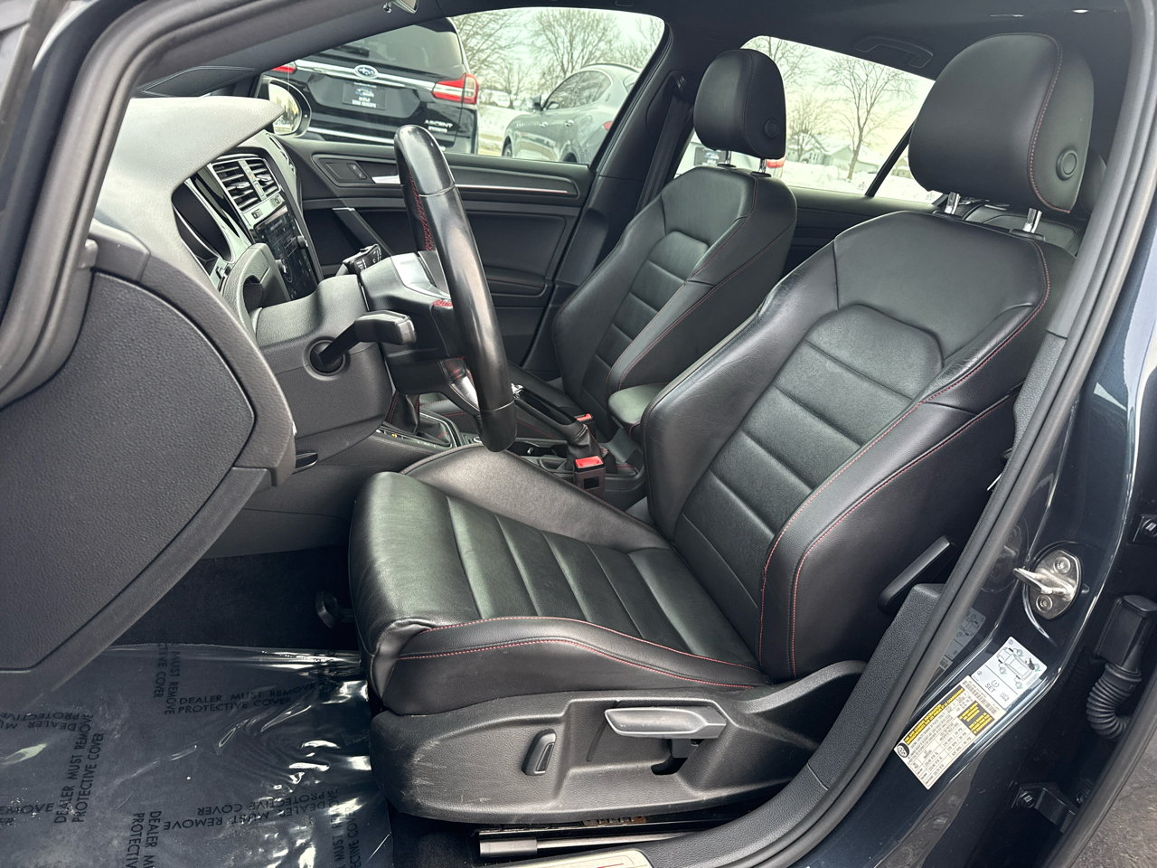 Volkswagen Golf GTI SE 6M 2020