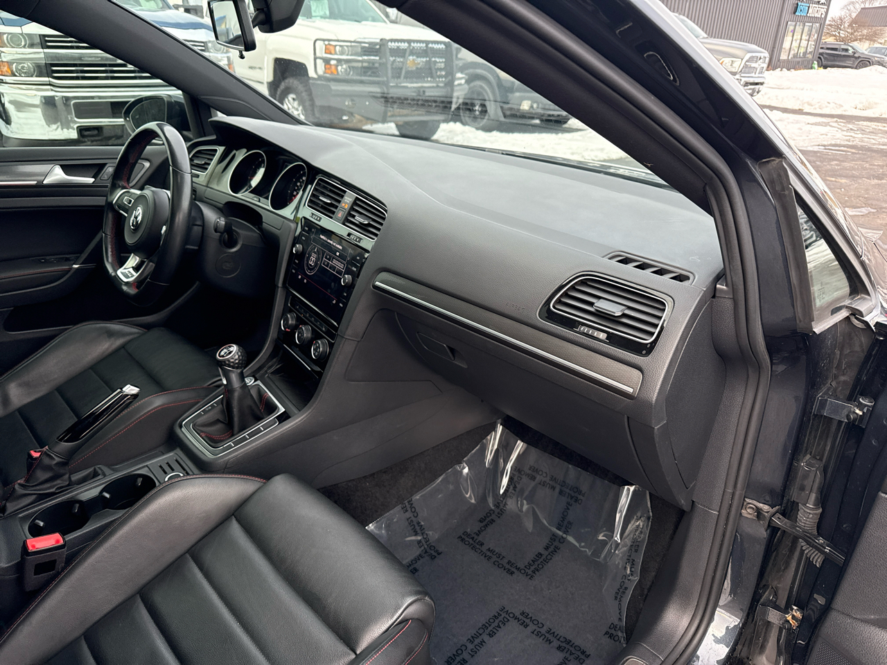 Volkswagen Golf GTI SE 6M 2020