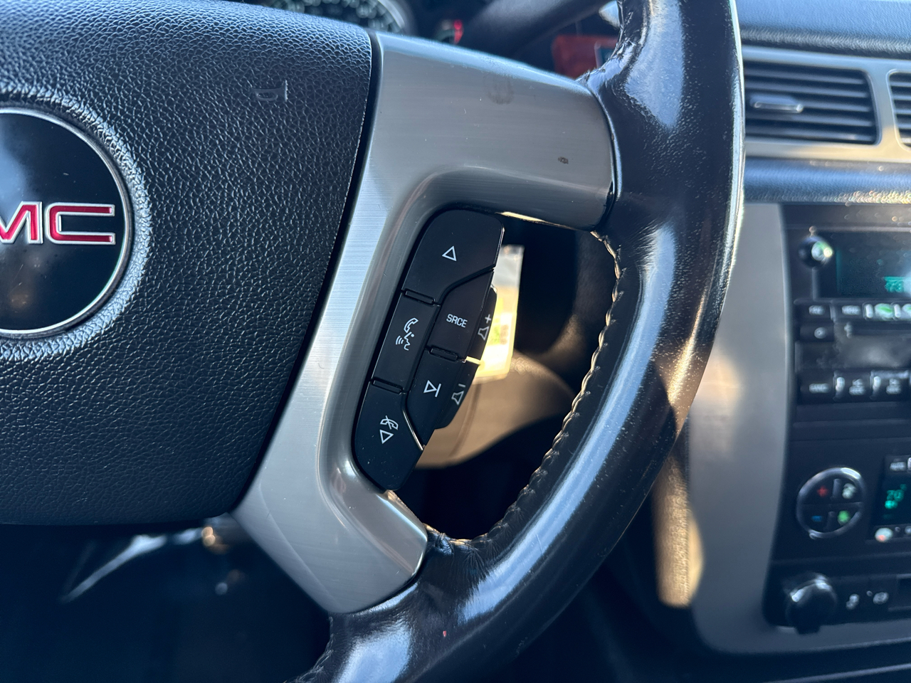 GMC Sierra 3500HD SLT Crew Cab 4WD 2013