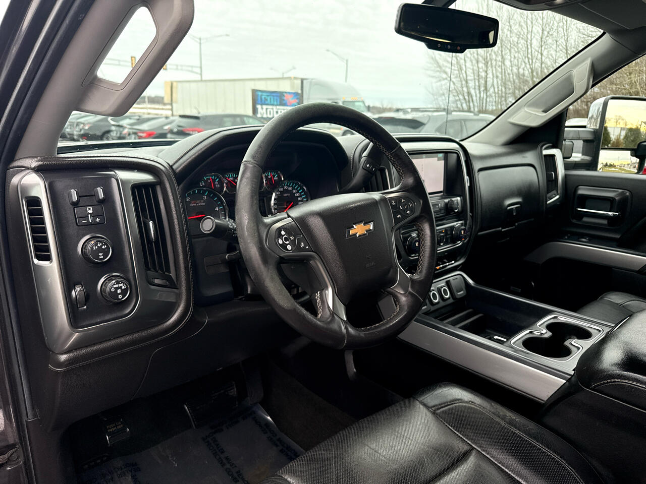 Chevrolet Silverado 3500HD LTZ Crew Cab 4WD 2016