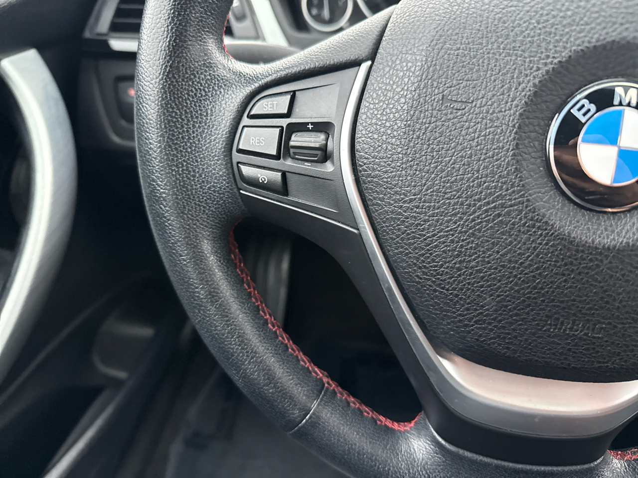 BMW 3-Series 335i xDrive Sedan 2015