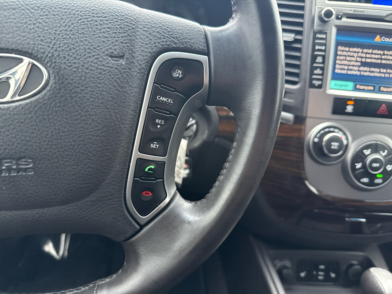 Hyundai Santa Fe SE 3.5 4WD 2011