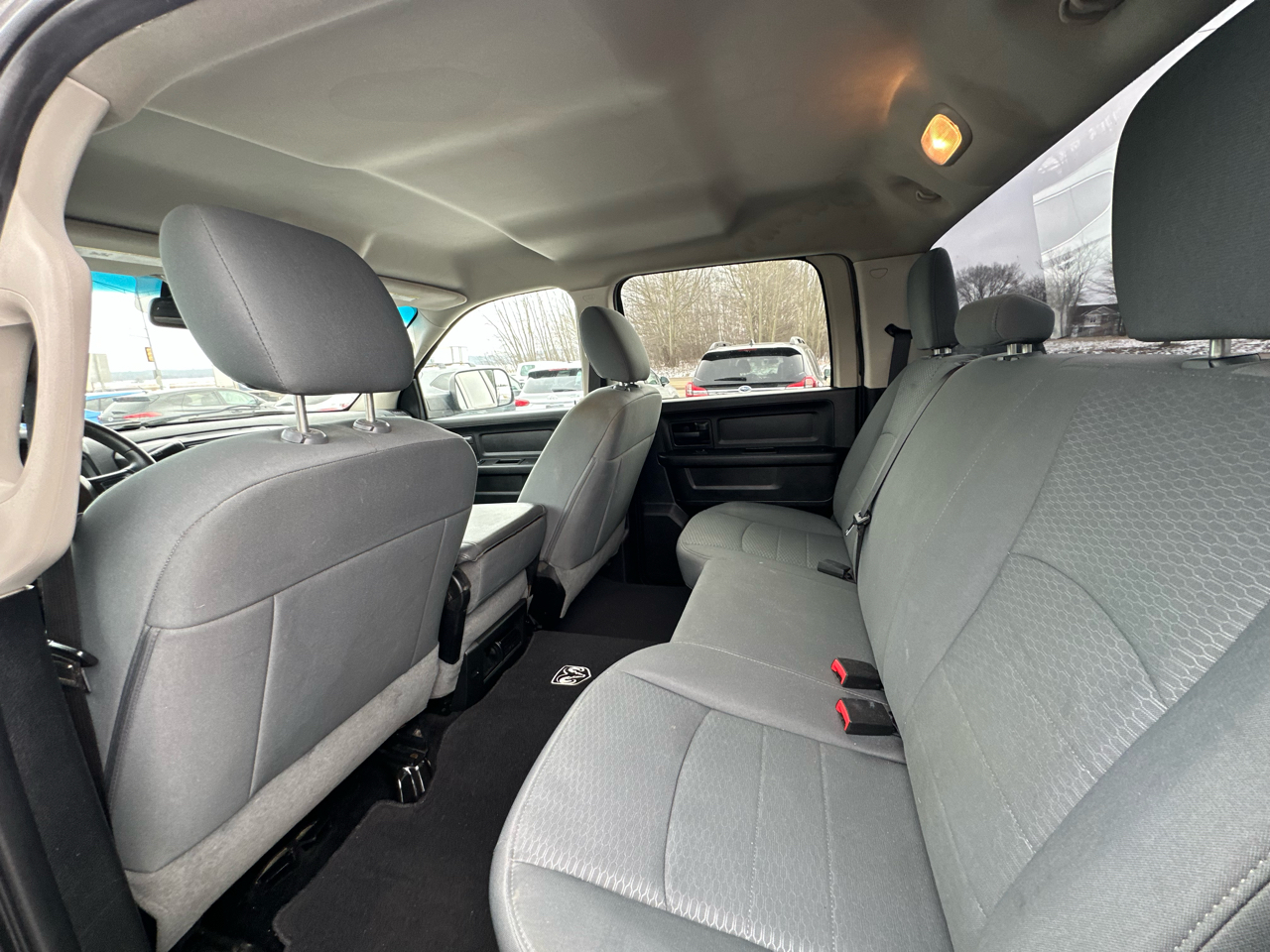 RAM 2500 Tradesman Crew Cab 4WD 2014