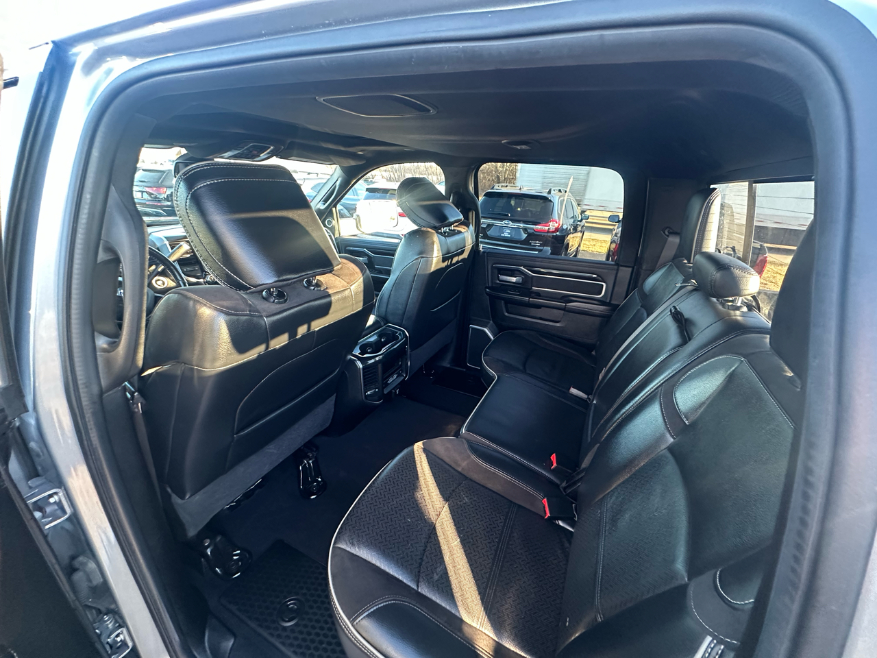 RAM 2500 Laramie Crew Cab SWB 4WD 2021