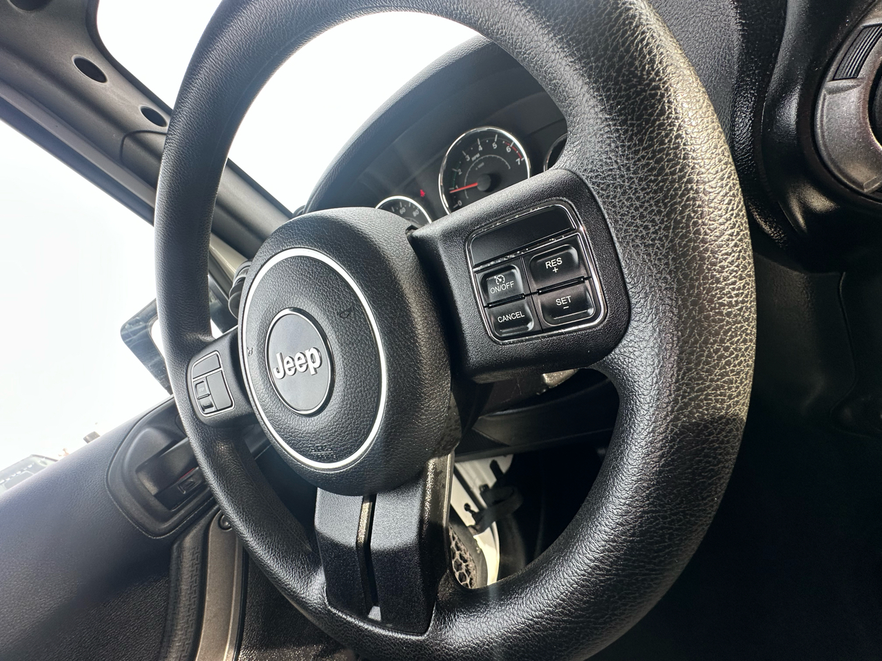 Jeep Wrangler Sport 4WD 2011