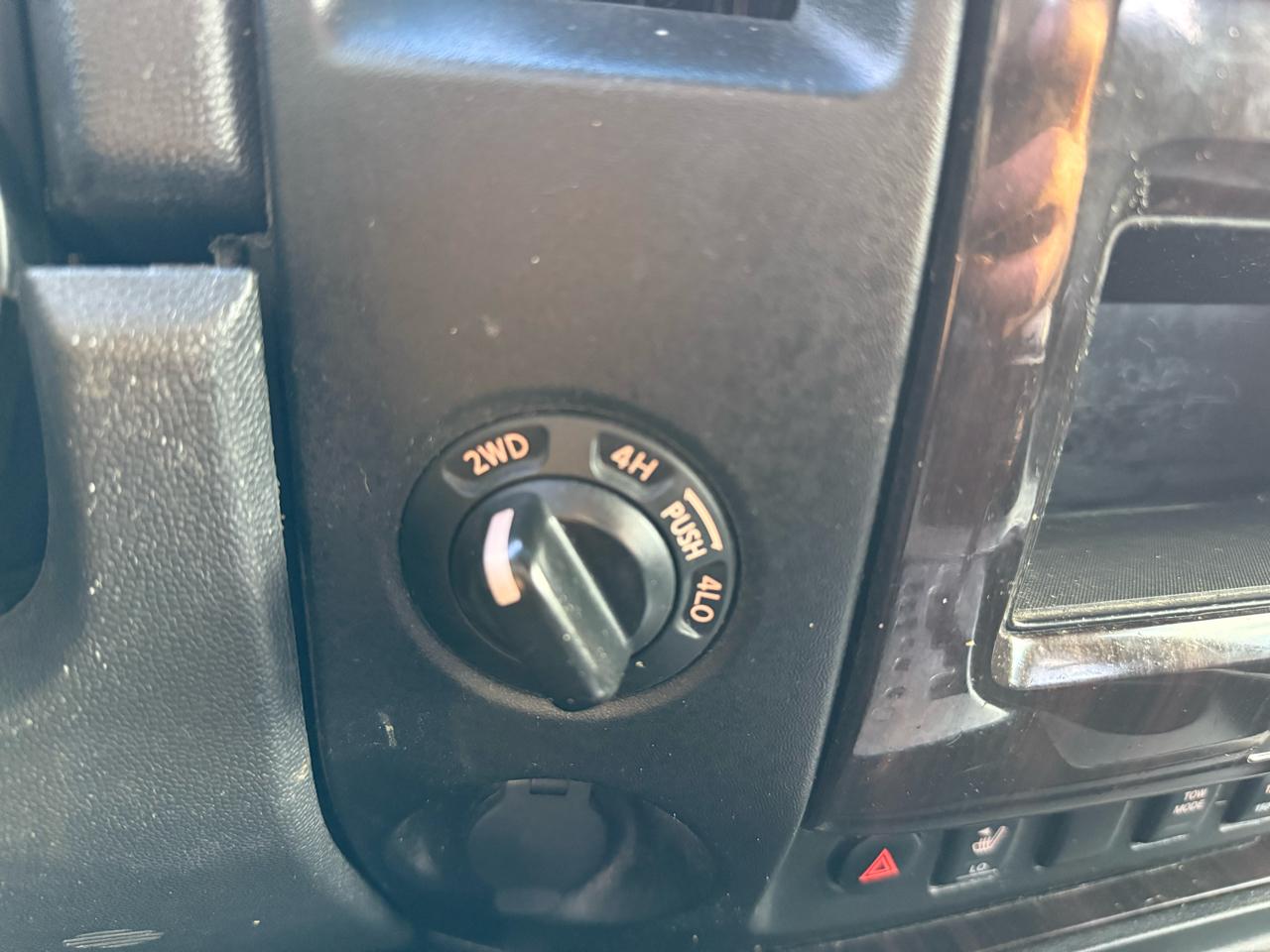 Nissan Titan PRO-4X Crew Cab 4WD SWB 2014