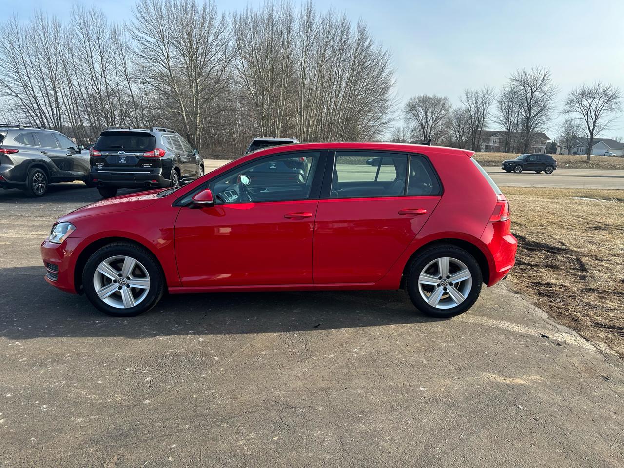 Volkswagen Golf TSI Wolfsburg Edition 6A 2017