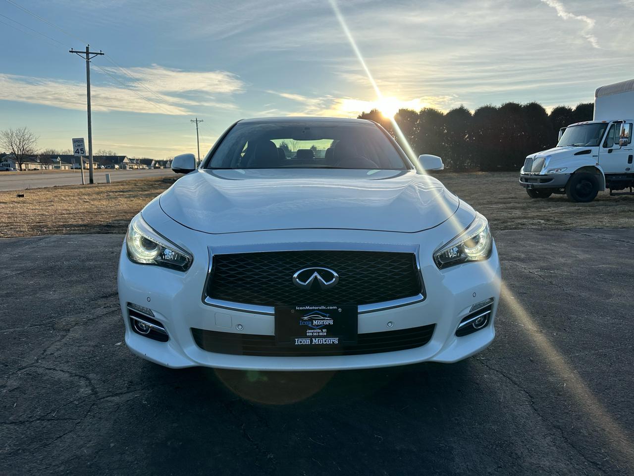 Infiniti Q50 2.0t AWD 2016