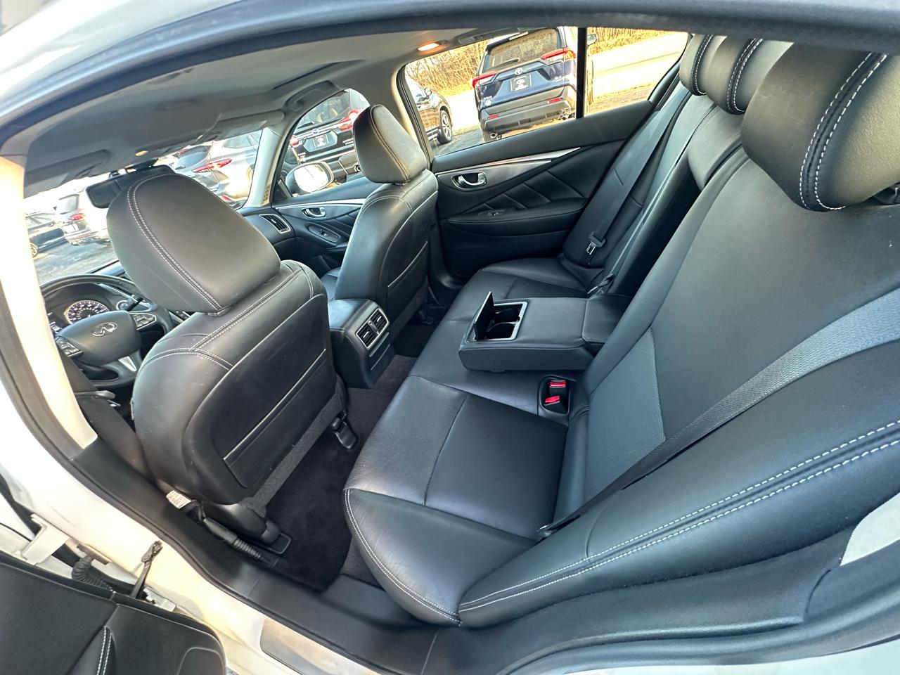 Infiniti Q50 2.0t AWD 2016