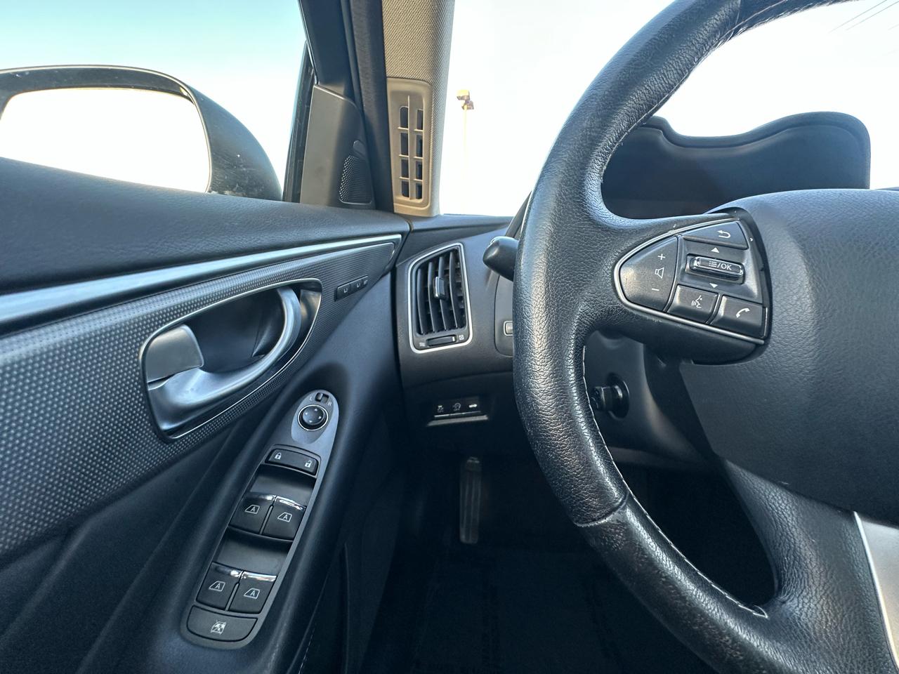 Infiniti Q50 2.0t AWD 2016