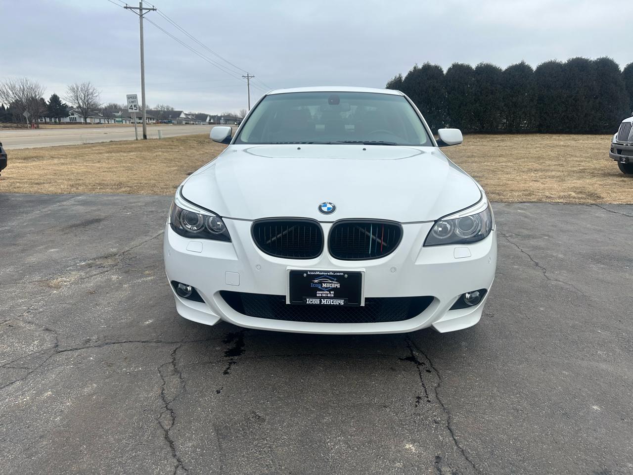 BMW 5-Series 530xi 2007