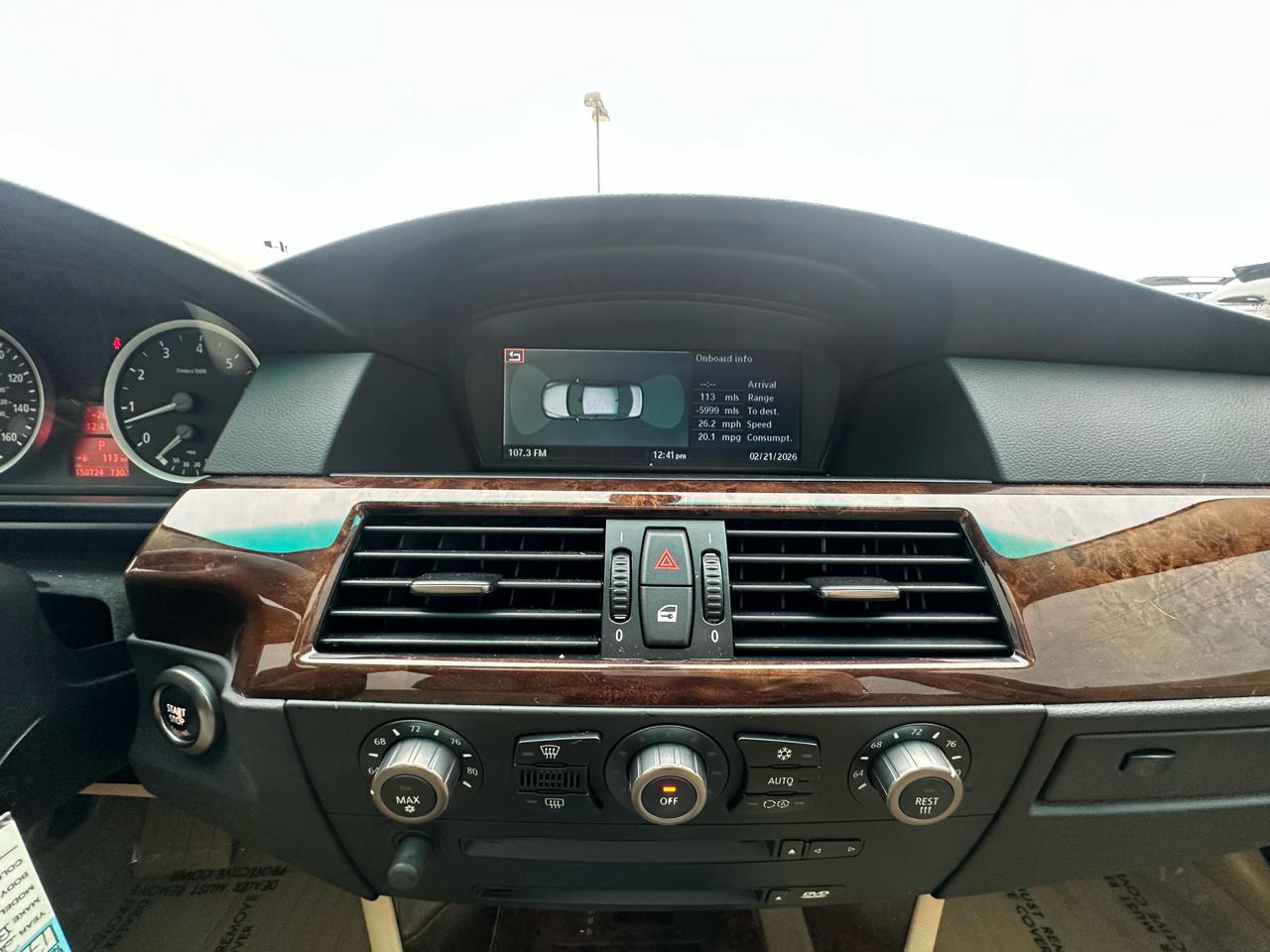 BMW 5-Series 530xi 2007