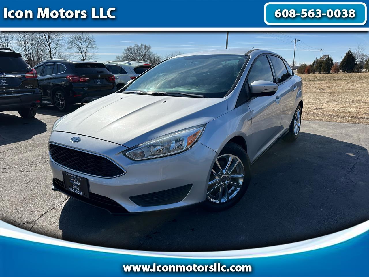 Ford Focus SE Sedan 2016