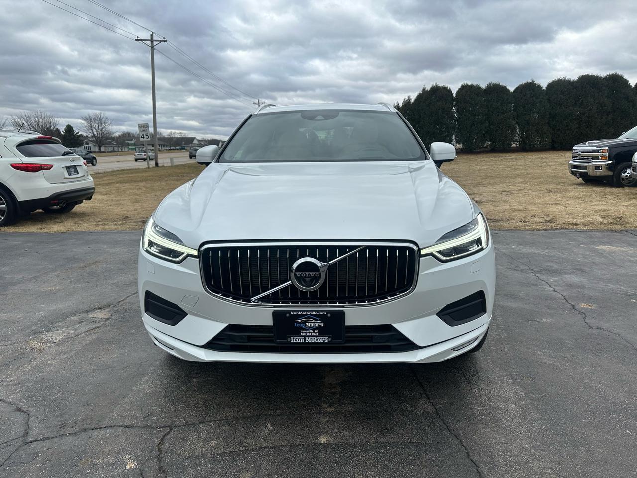Volvo XC60 T5 Momentum AWD 2018