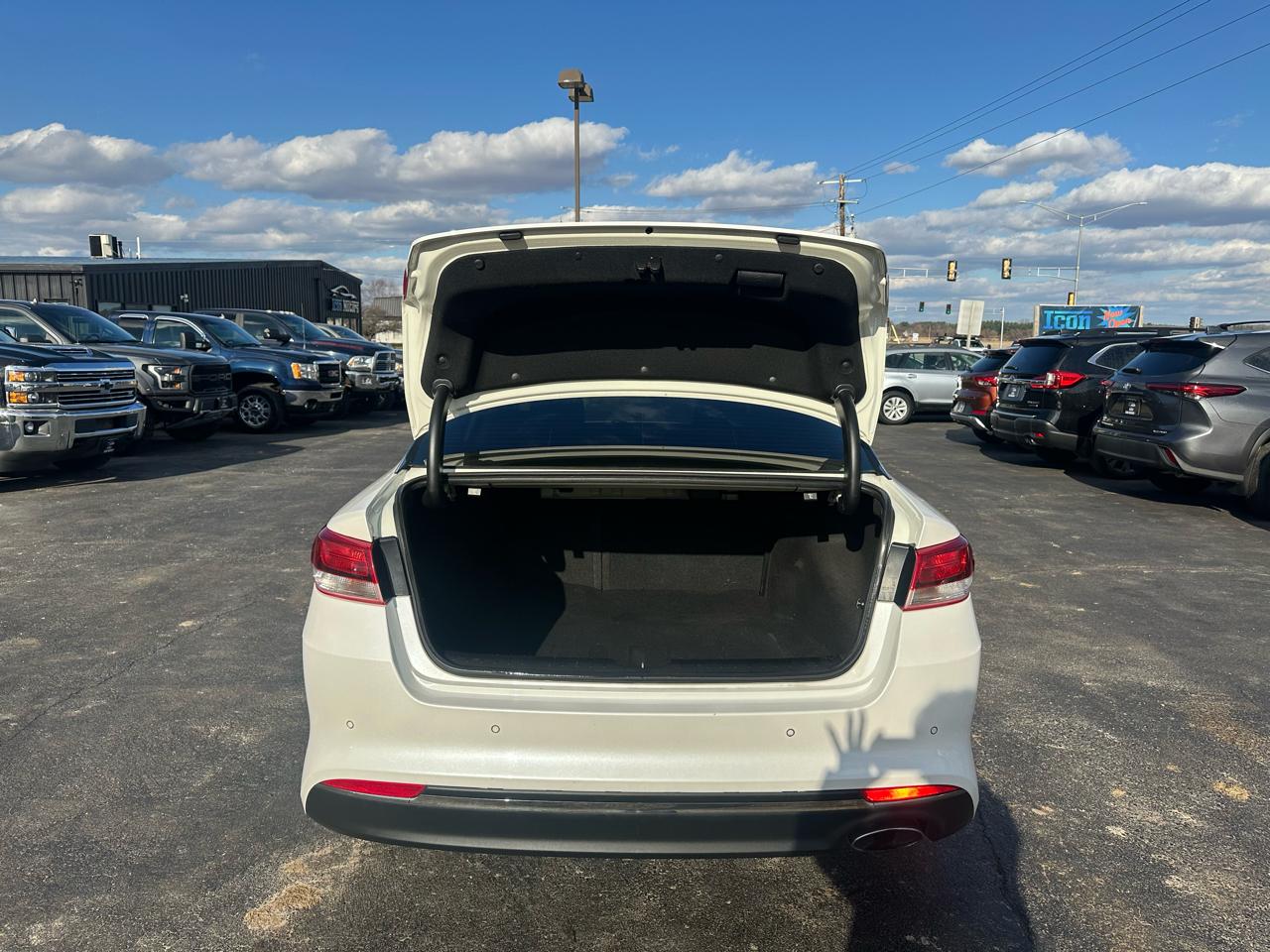 Kia Optima LX 2018