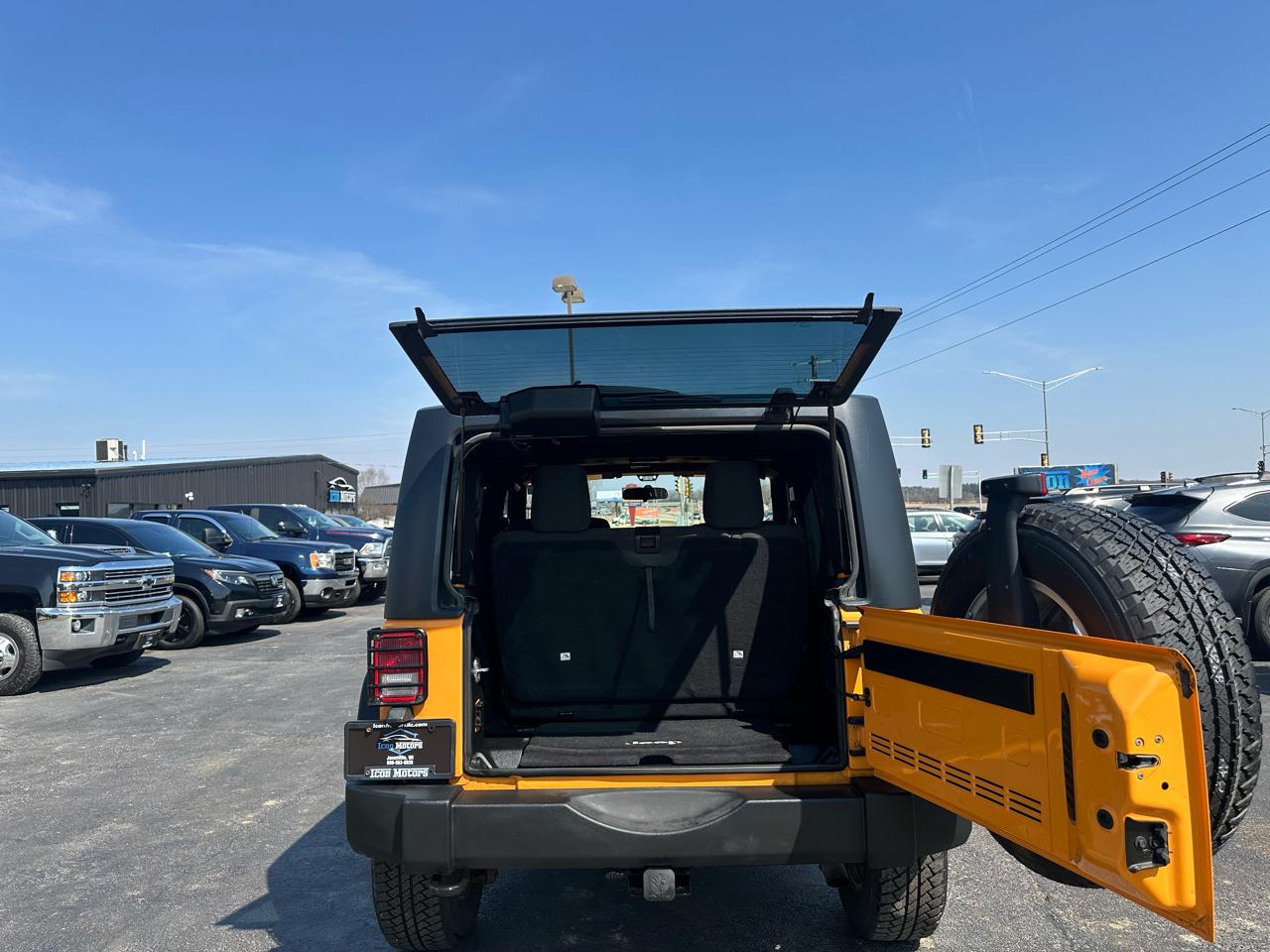 Jeep Wrangler Sport 4WD 2012