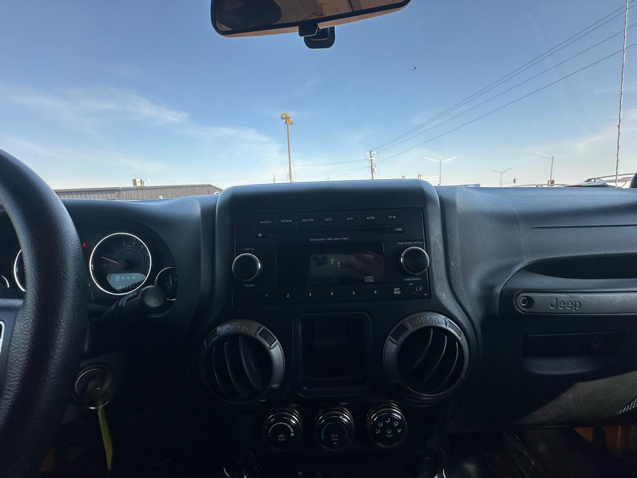 Jeep Wrangler Sport 4WD 2012