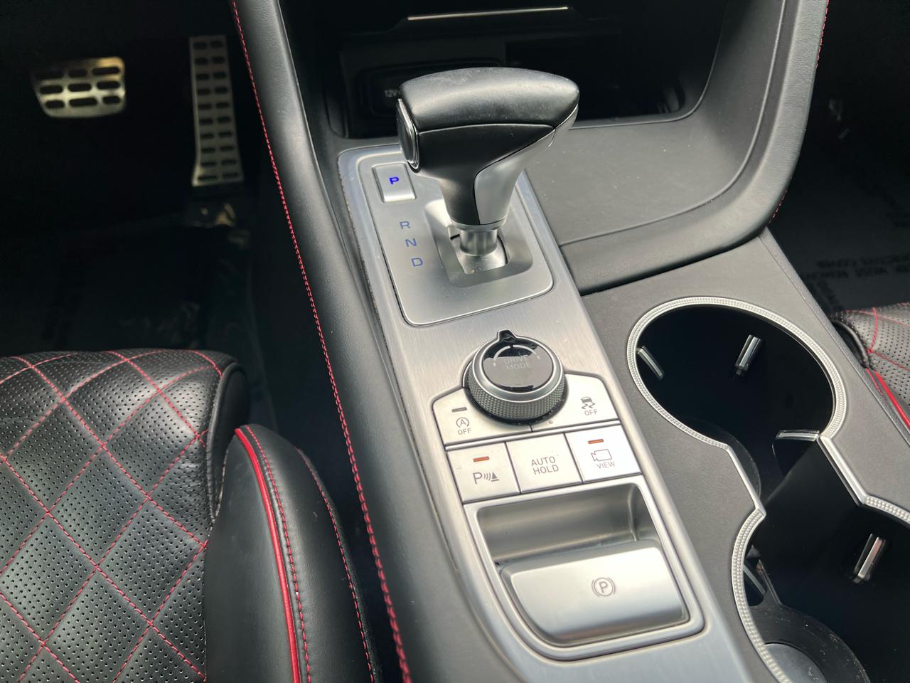 Genesis G70 2.0T Advanced AWD 2019