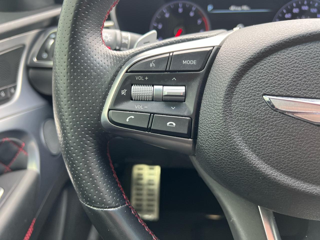 Genesis G70 2.0T Advanced AWD 2019